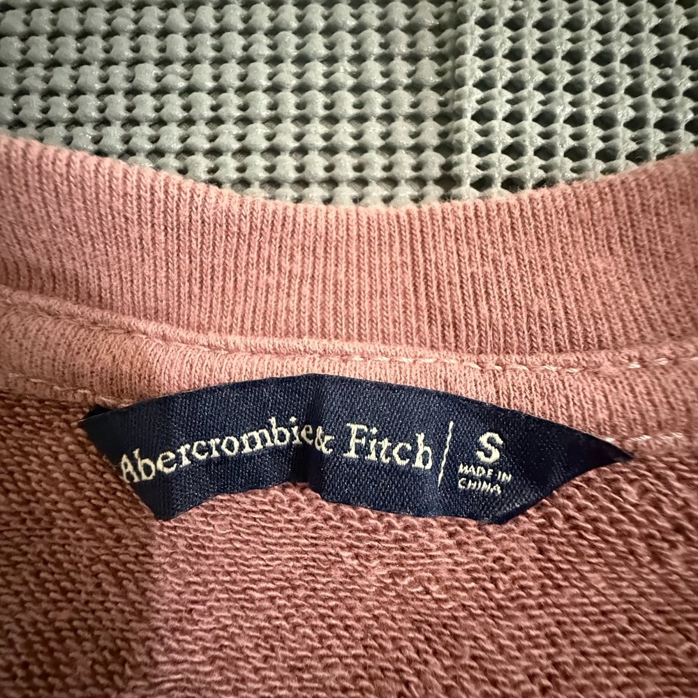 Abercrombie & Fitch Womens Pink Graphic Logo Sweatshirt Size S - Picture 3 of 5